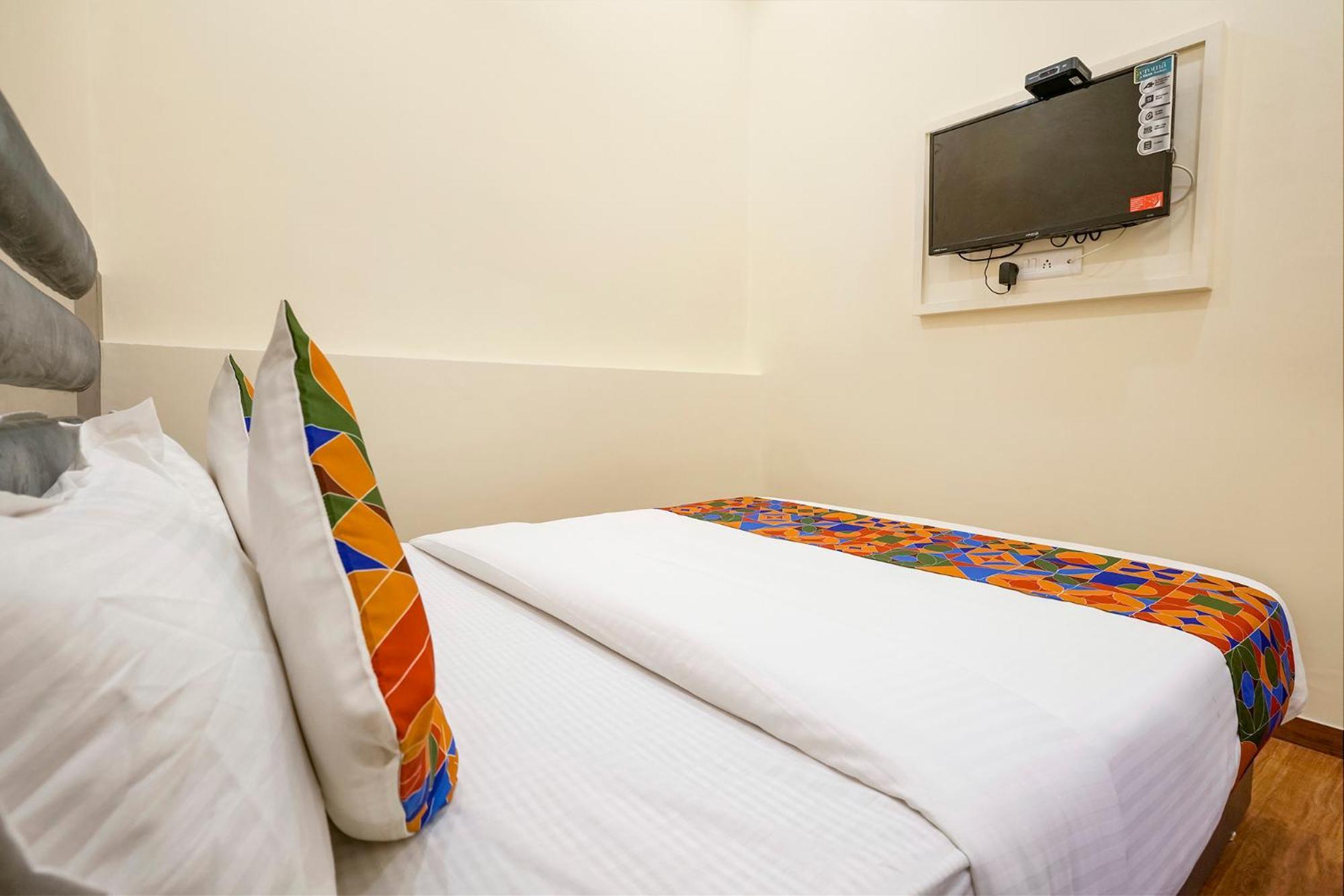 Fabhotel Freedom International - Nr Mumbai International Airport Exterior photo